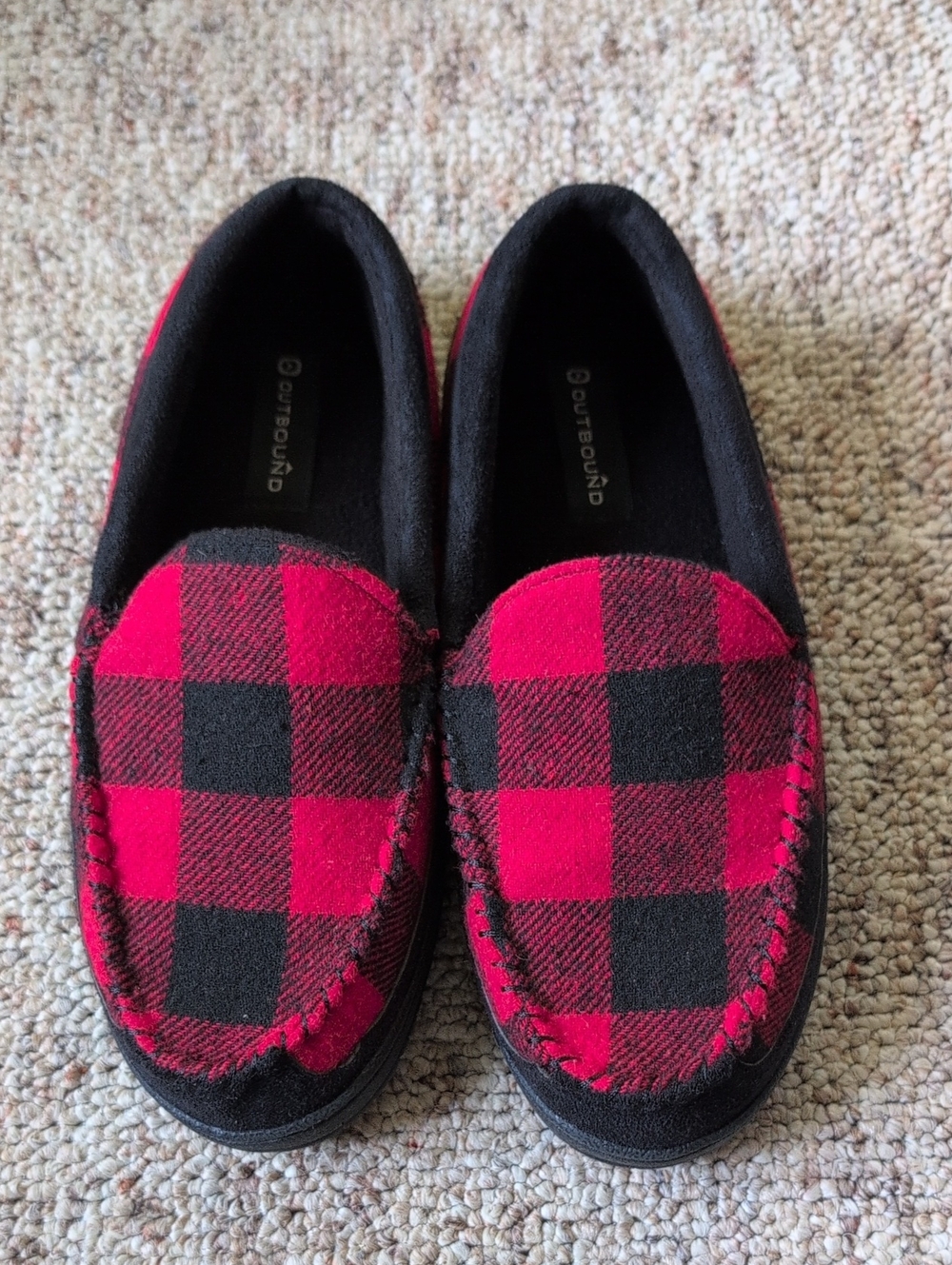 Outbound Men's Red & Black Plaid Slip-On Shoes Size 9 I